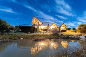 Kubu Lodge Self Catering